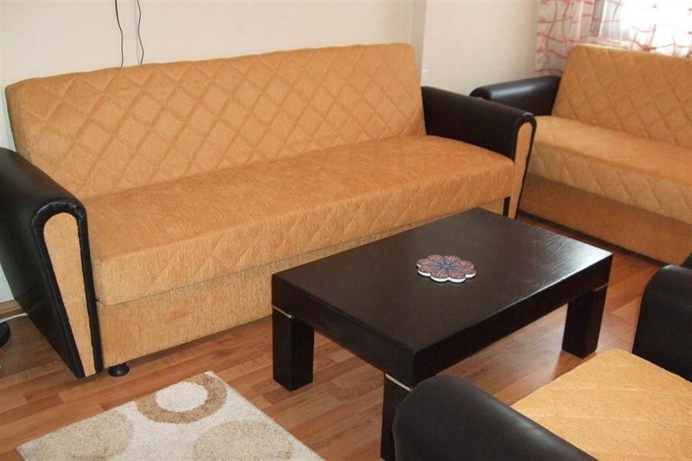 Caravan Palace Apart Apart Otel